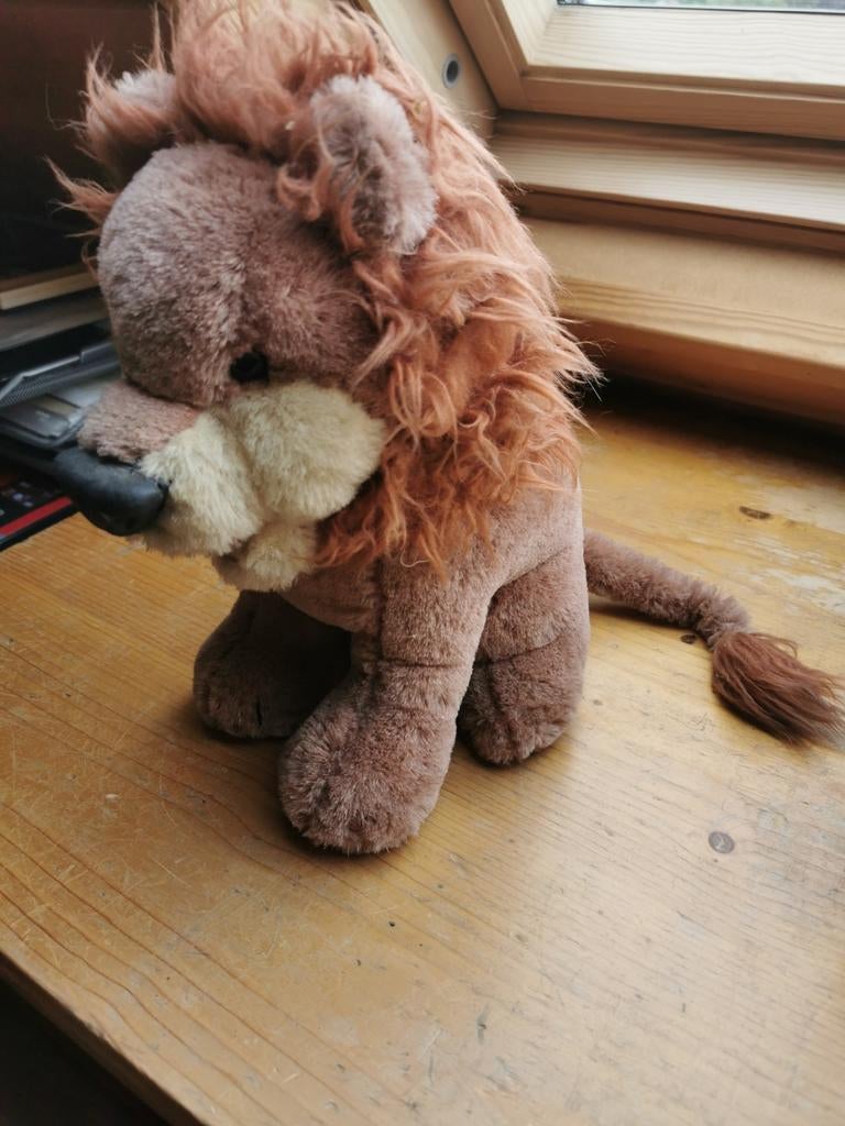 Très vieux Lion en peluche, Enlèvement ou Envoi, Utilisé