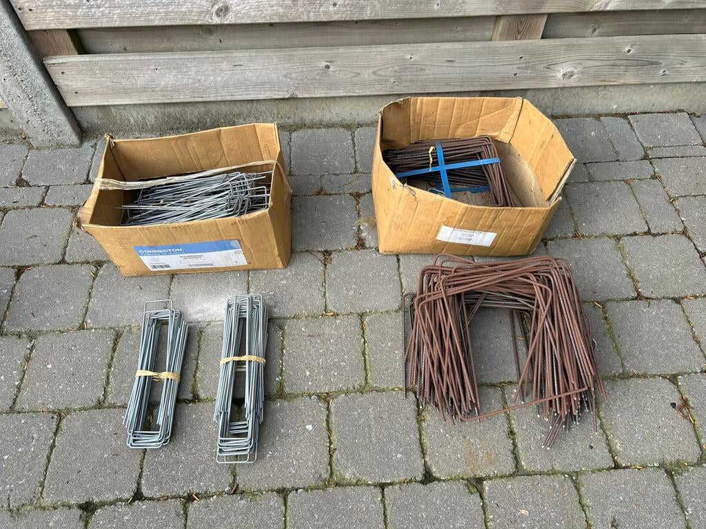 Gronddoek pinnen, Ophalen, Nieuw
