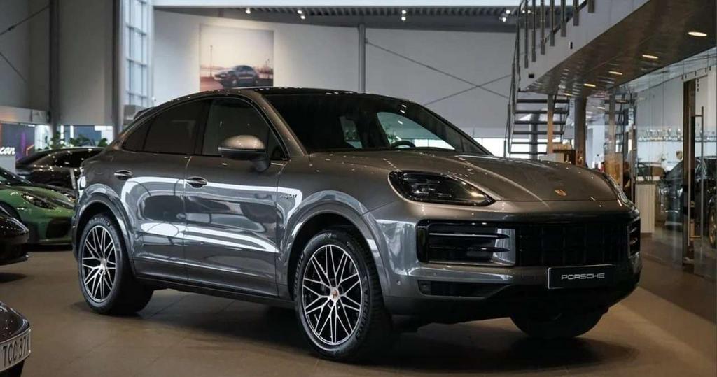 Porsche Cayenne Coupé 1.832€ P/M Renting voor professionelen, Auto's, 0 min, Zwart, 0 kg, Bedrijf