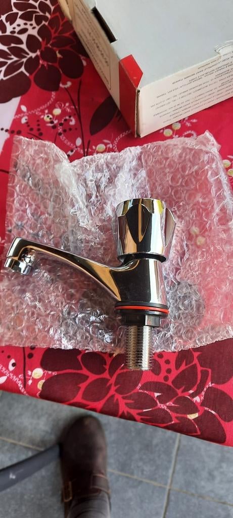 Robinet lave mains toilette, Ophalen of Verzenden, Zo goed als nieuw, Inox, Wastafel