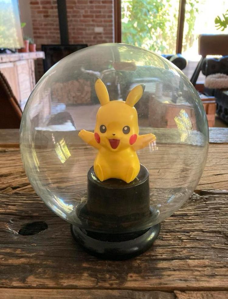 Glazen bol met Pikachu - Pokémon - Nintendo Glazen stolp, Verzamelen, Ophalen of Verzenden