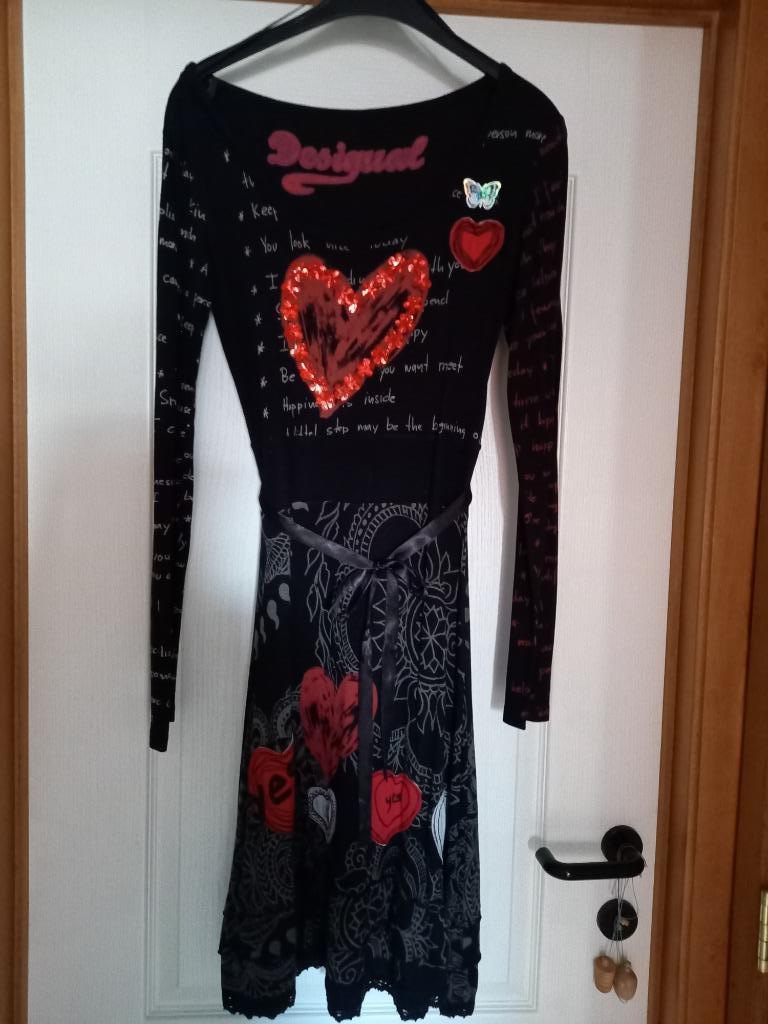 Robe Desigual, Enlèvement ou Envoi, Taille 36 (S), Comme neuf, Noir