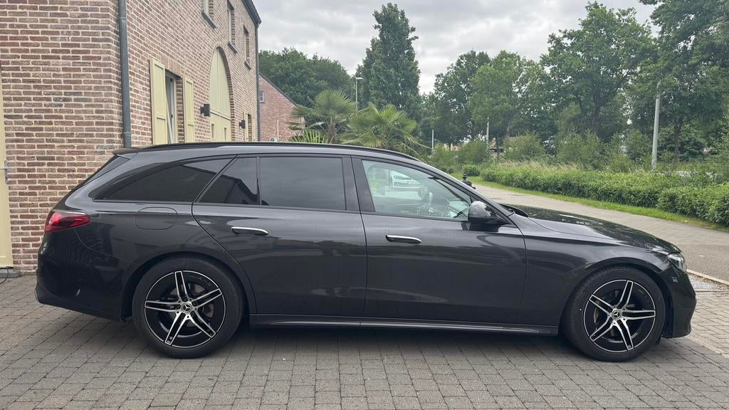 Mercedes-Benz E200 T AMG LINE ADVANCED, Auto's, Automaat, Achterwielaandrijving, 4 cilinders, 1905 kg