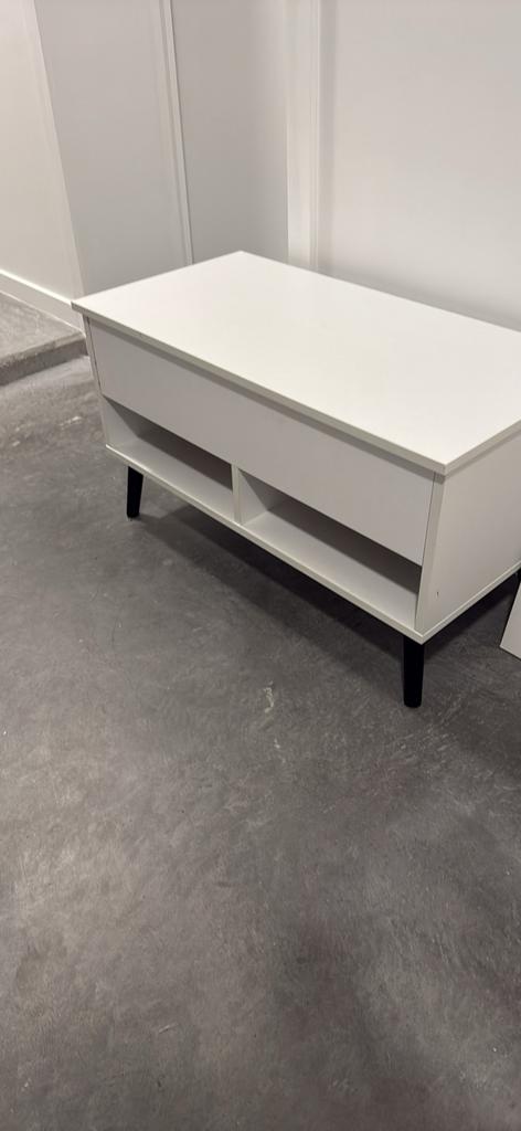 Table basse relevable, Comme neuf, Rectangulaire, 50 à 100 cm, Moins de 50 cm
