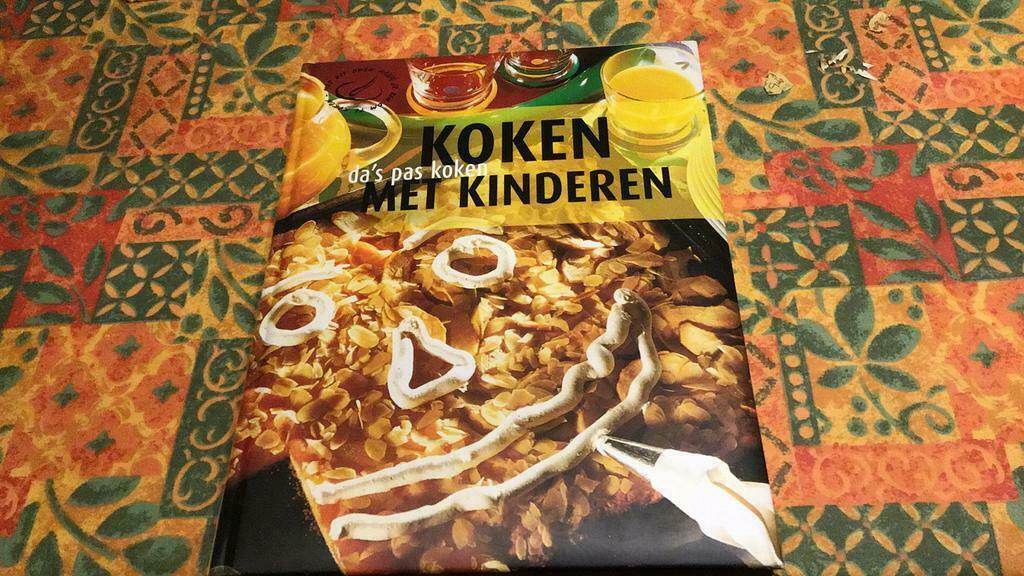 Cuisiner avec les enfants (I), Enlèvement ou Envoi, Comme neuf