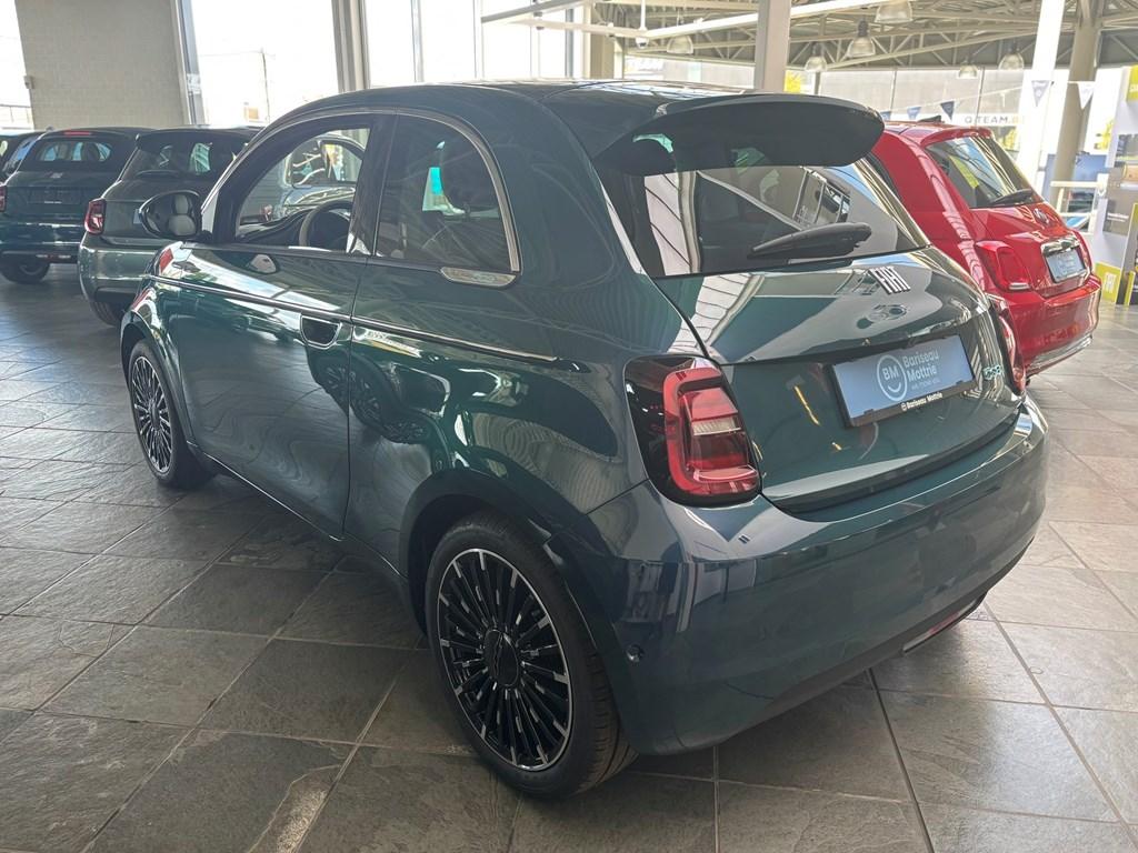 Fiat 500e 3+1 *LA PRIMA *FULL OPTION *FULL LED *VEGAN LEATH, Autos, Autres modèles, Achat, 87 kW, Beige