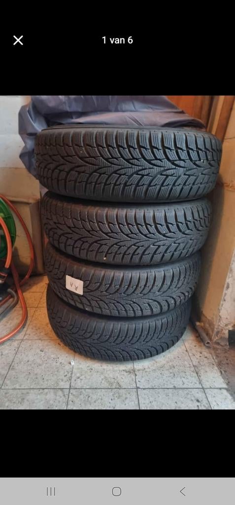 4 winterbanden op velg in nieuwstaat., Ophalen, Winterbanden, Velg(en)