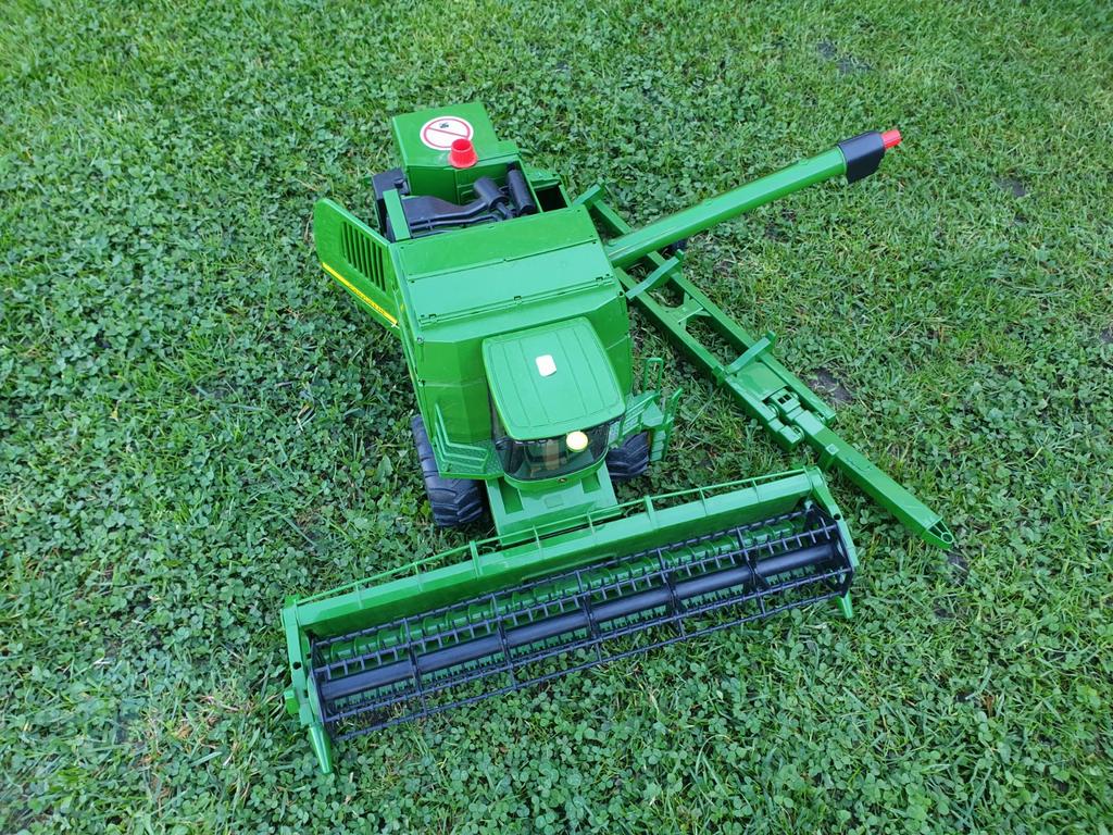 Moissonneuse batteuse Bruder, Enlèvement ou Envoi, Utilisé
