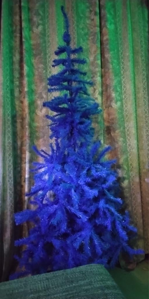 Blauwe kerstboom te koop, Diversen, Ophalen, Zo goed als nieuw