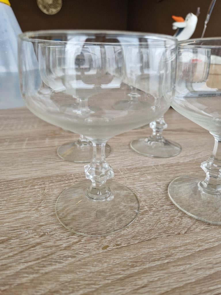 6 coupeglazen, Verzamelen, Glas en Drinkglazen, Ophalen