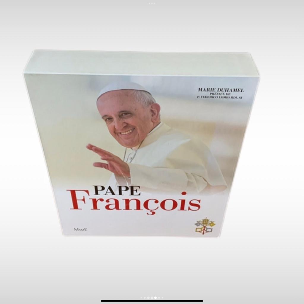 Coffret (livre grand format) Pape François, Livres, Religion & Théologie, Comme neuf, Christianisme | Catholique, Enlèvement ou Envoi
