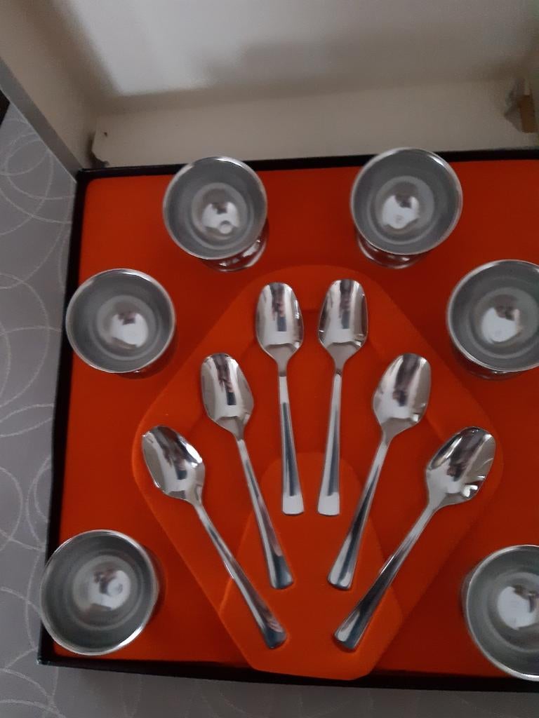 Pots à œufs, Enlèvement, Neuf, Inox ou Chrome