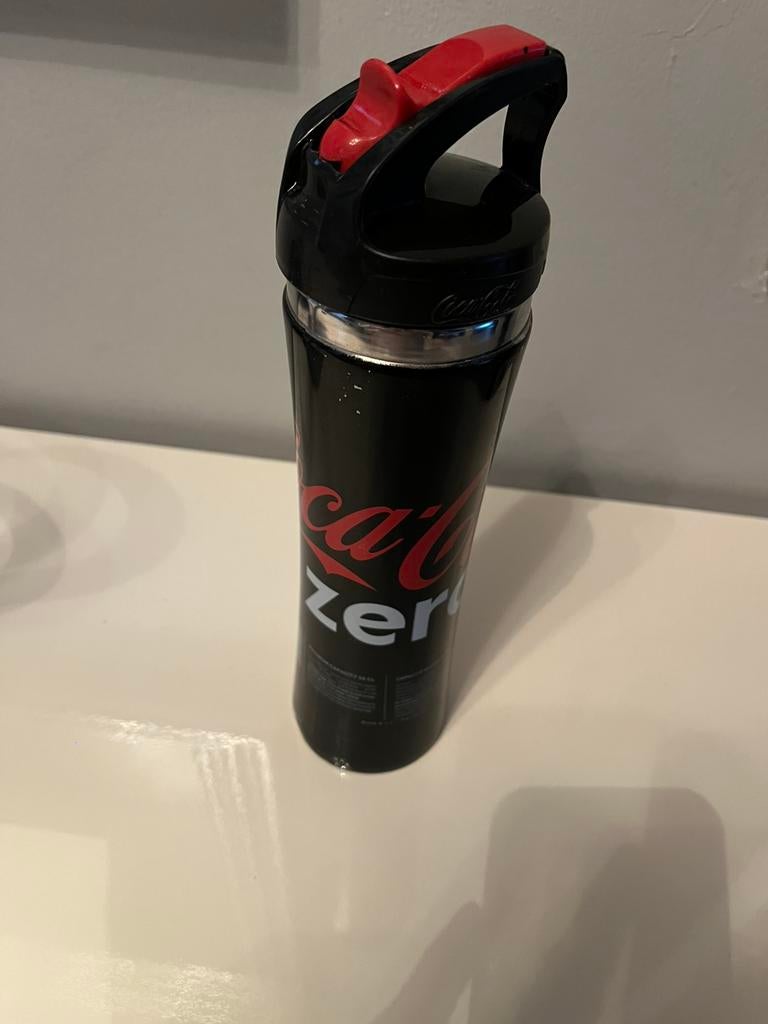 Gourde édition limitée coca cola pour boissons froides, Ophalen of Verzenden, Zo goed als nieuw