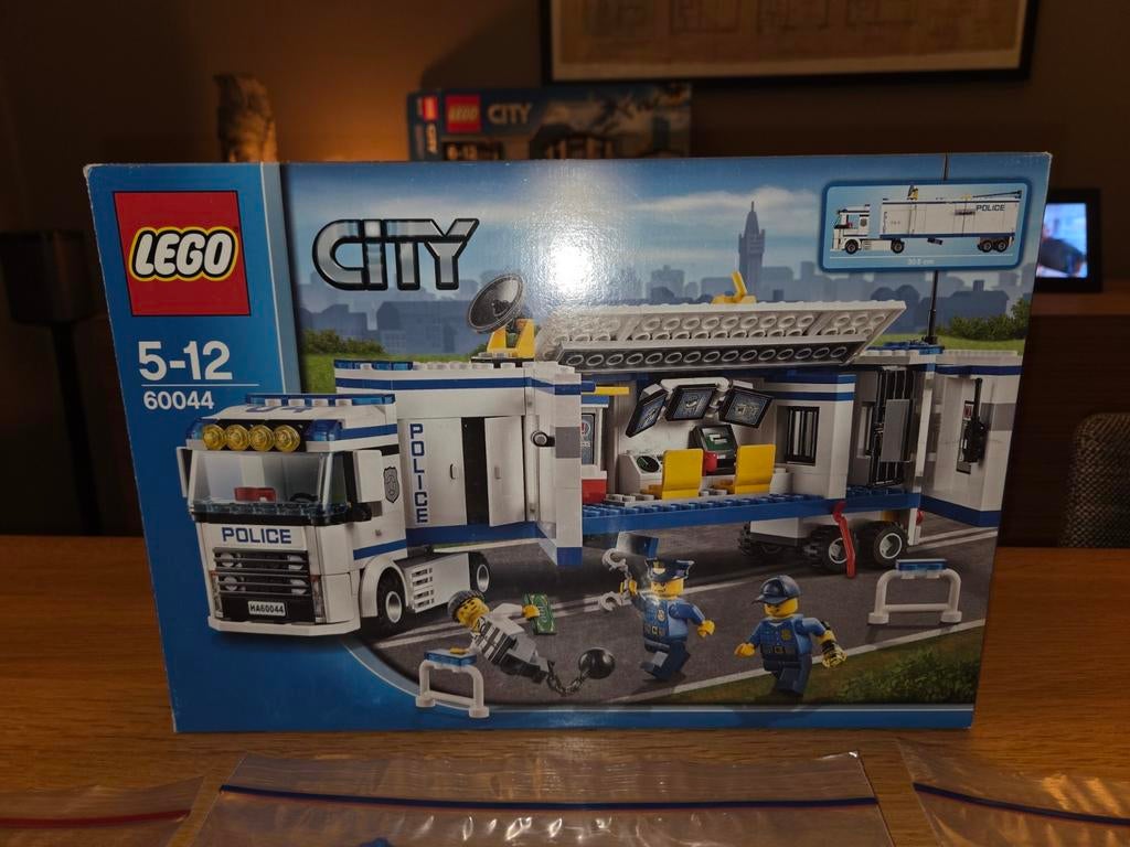 Le poste de police mobile LEGO City 60044 complet, Enfants & Bébés, Enlèvement ou Envoi, Comme neuf, Ensemble complet, Lego