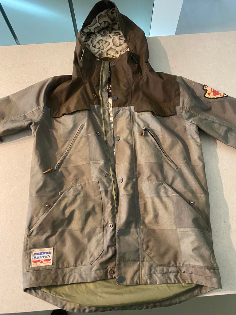 Ski/ snowboardjas burton maat medium., Enlèvement, Comme neuf