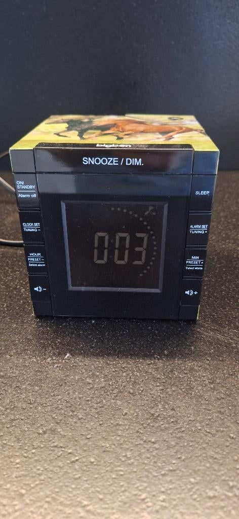 Bigben RR70 wekkerradio met projectie, Elektronische apparatuur, Wekkers, Zo goed als nieuw, Ophalen