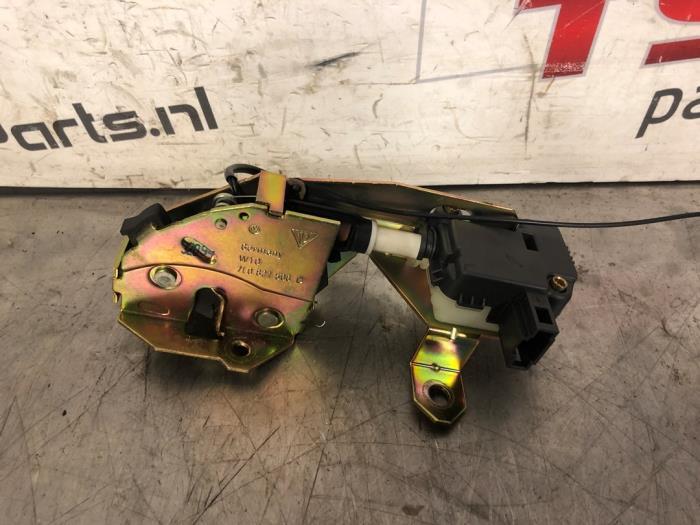 Mécanique de verrouillage hayon d'un Volkswagen Touareg, Volkswagen, -, 3 mois de garantie, Utilisé
