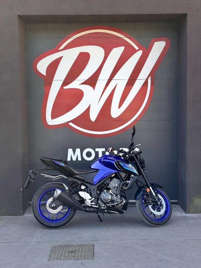 Yamaha MT-03 Icône bleue @ BW Motors Malines, Motos, Motos | Yamaha, Entreprise, 12 à 35 kW, Naked bike, 2 cylindres