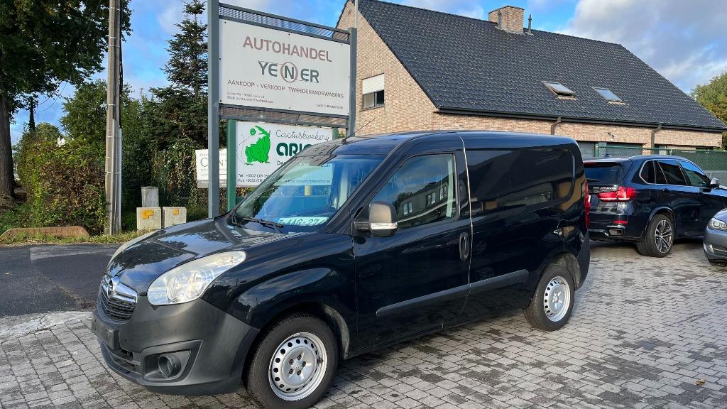 COMBO LICHTE VRACHT BTW AFTREKBAAR, Auto's, Bestelwagens en Lichte vracht, Bedrijf, Opel, Diesel, Euro 5, Handgeschakeld, Onderhoudsboekje
