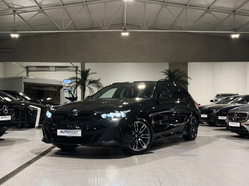 BMW 520iA Touring M-Sport - Garantie, Cuir, Euro 6, Entreprise, Garantie prolongée