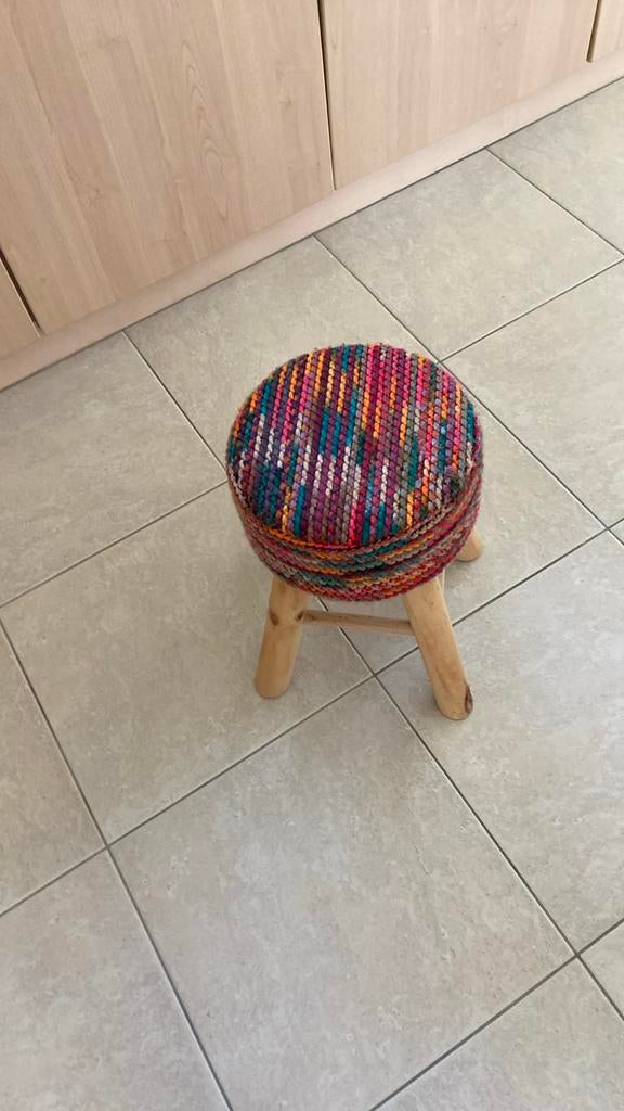 Petit tabouret coloré, Maison & Meubles, Enlèvement ou Envoi, Comme neuf