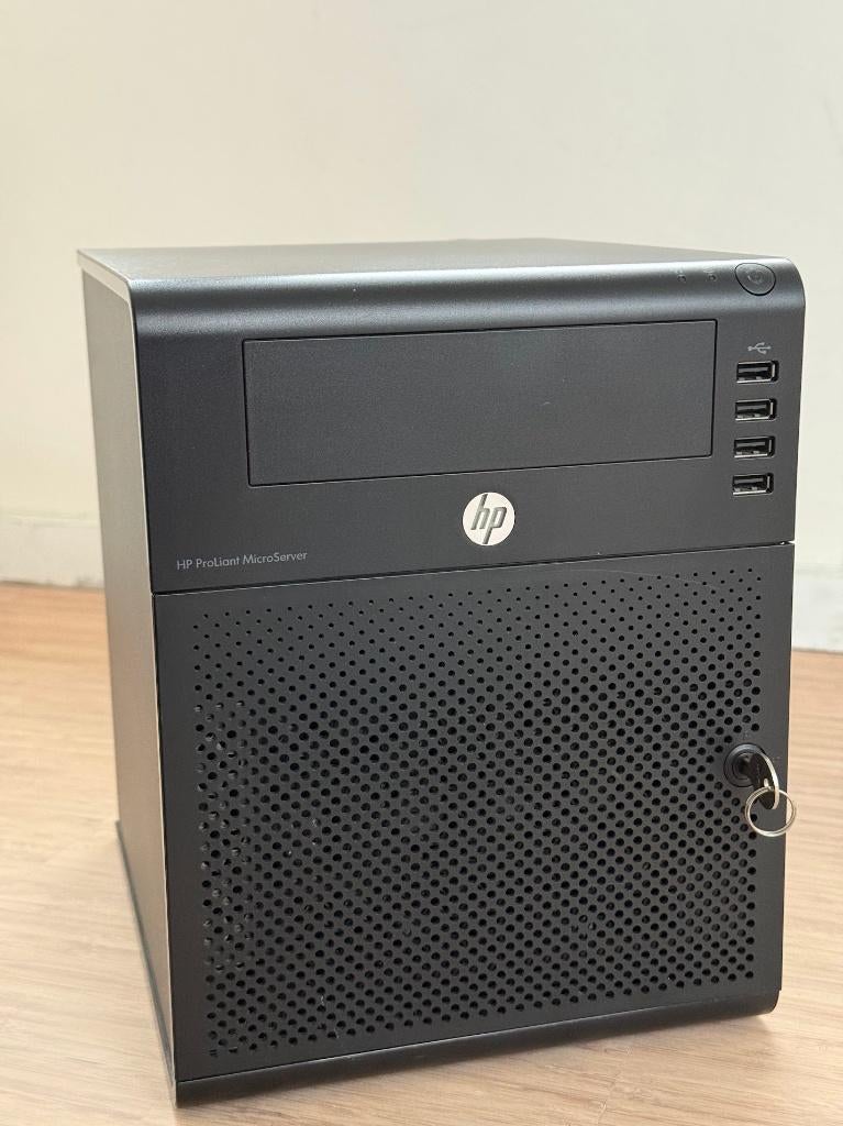 HP N54L microserver, Enlèvement, Comme neuf, 4 GB, 2 à 3 Ghz
