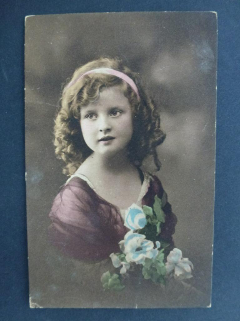 oude prentkaart foto meisje, Verzamelen, Postkaarten | Themakaarten, Verzenden, Voor 1920, Gelopen, Kinderen