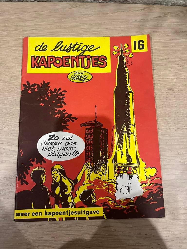 De lustige kapoentjes - 16, Eén stripboek, Ophalen of Verzenden