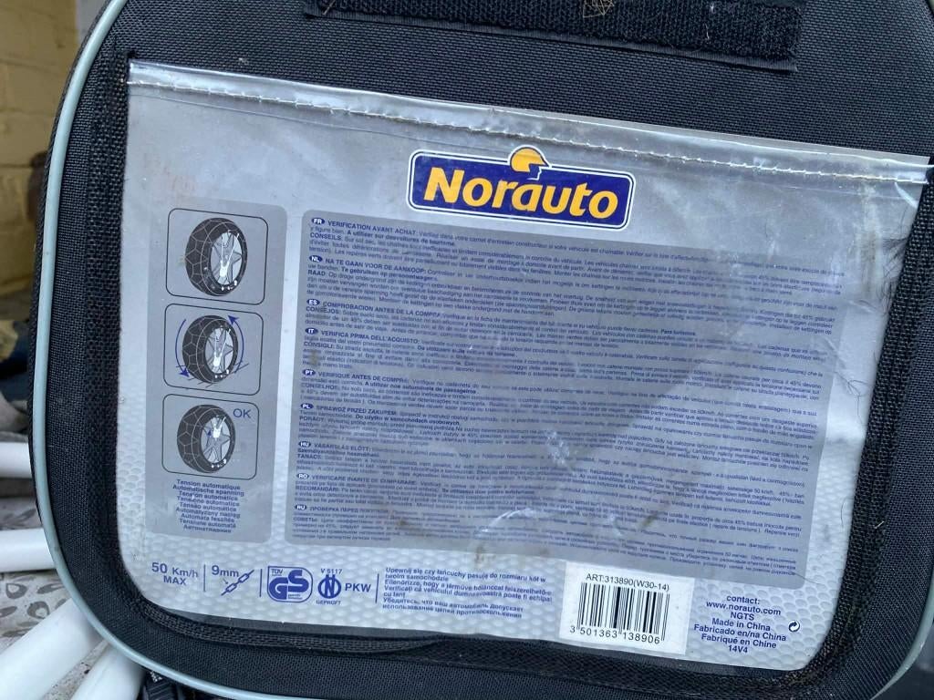 chaînes à neige Norauto 17 et 18 pouces, Ophalen, Gebruikt