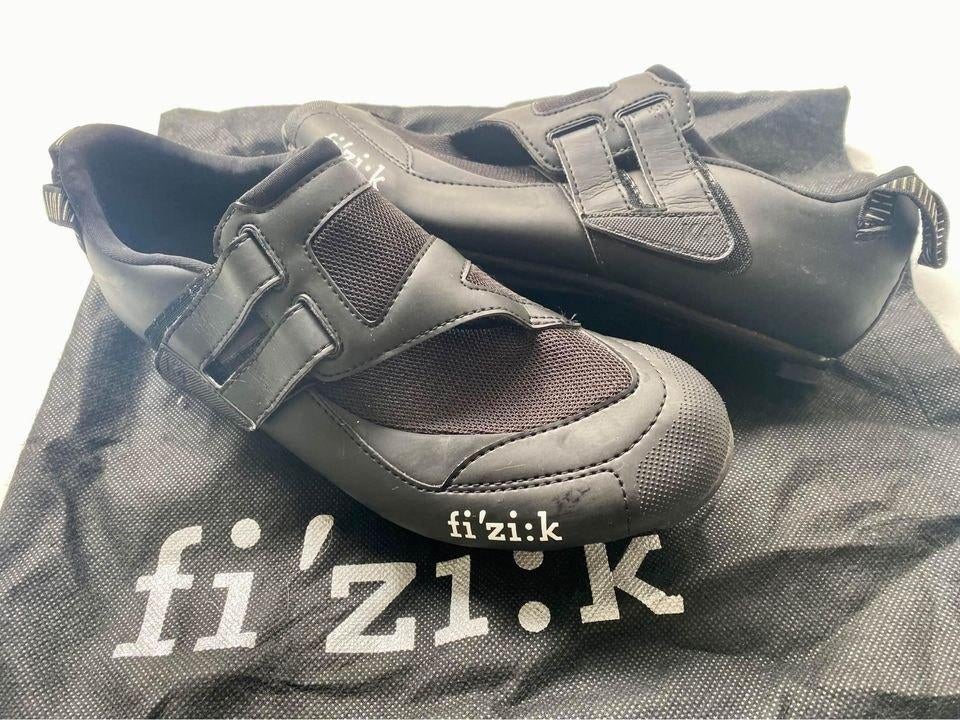 Fizik K4/R4 triathlon shoes - limited edition, Fietsen en Brommers, Fietsaccessoires | Fietskleding, Ophalen, Heren, Schoenen