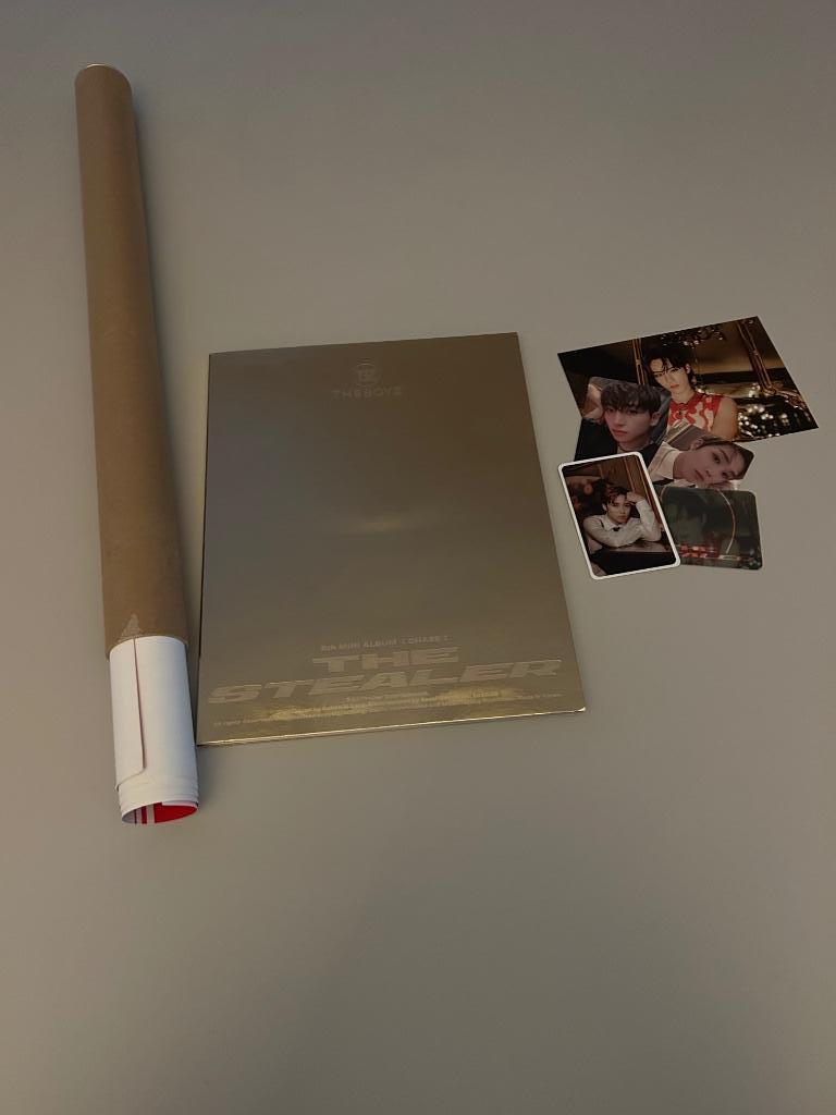 Album kpop the boyz the stealer (chase ver. + poster), Ophalen of Verzenden, Nieuw in verpakking