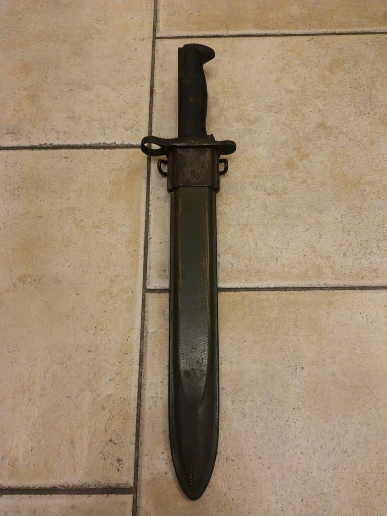 Baïonnette originale pour fusil M1 modèle court.

Ww2