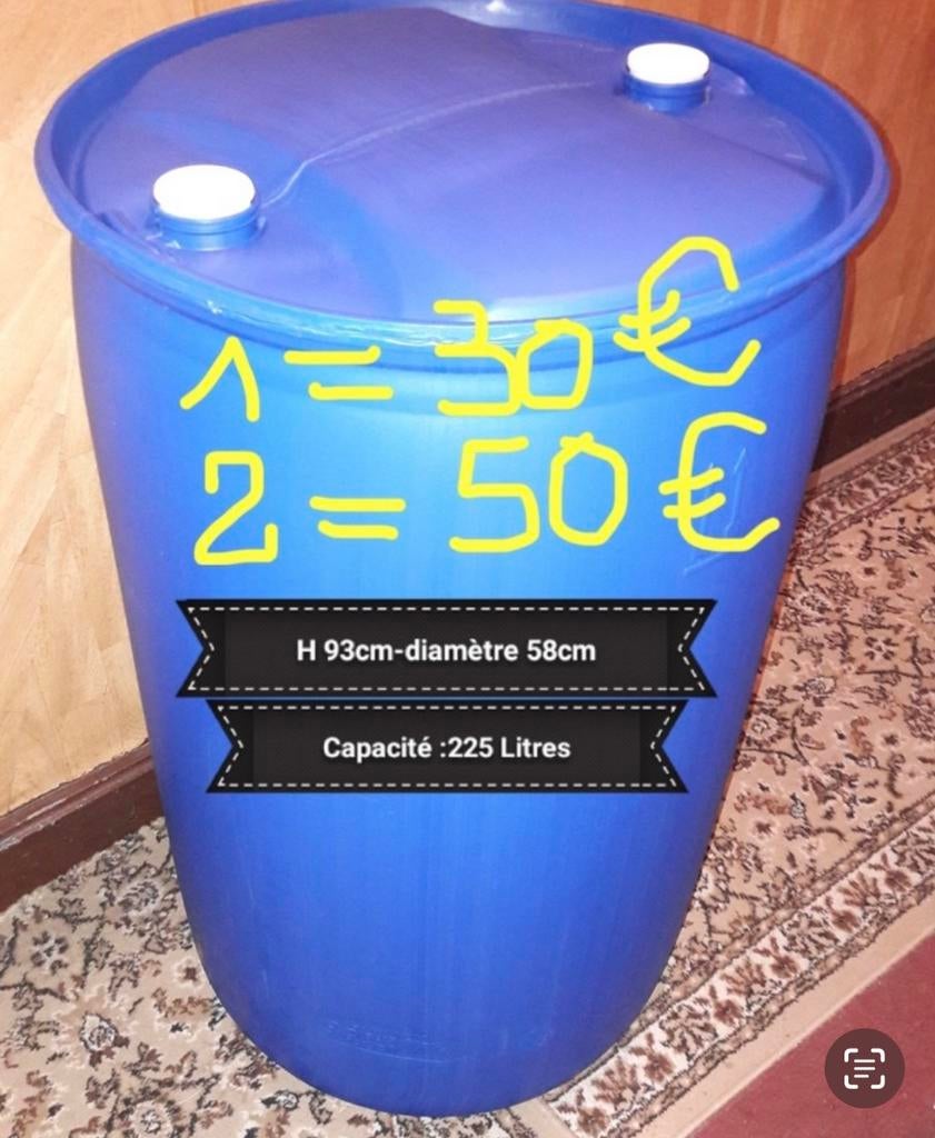 Fûts et barils en pvc pour stockage de nourriture animal., Enlèvement ou Envoi, Comme neuf