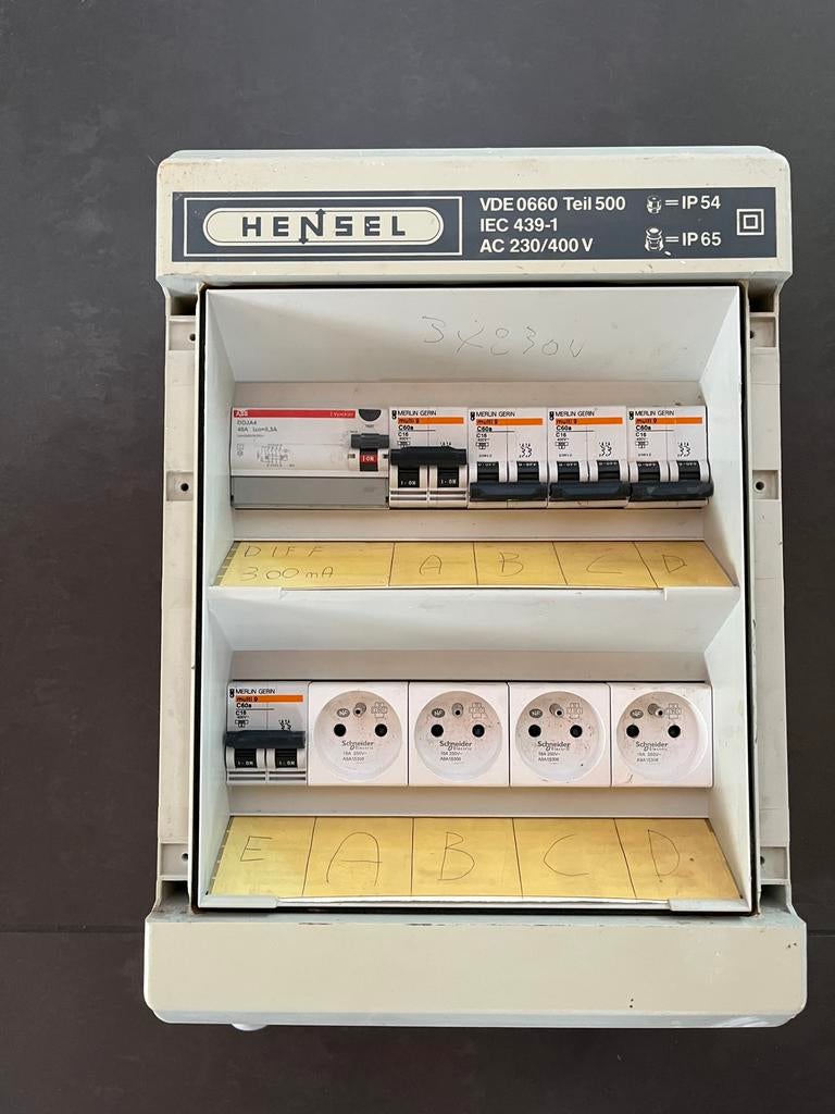 Tijdelijke elektrische kast 3x230, Ophalen of Verzenden, Zo goed als nieuw