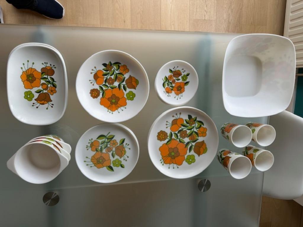 Service de table de cuisine en plastique, Service complet, Enlèvement ou Envoi, Utilisé, Autres matériaux