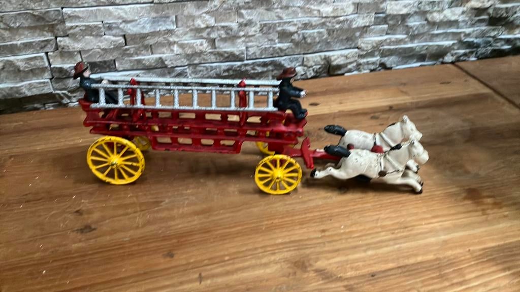 Pompiers ancien en metal, Verzamelen, Ophalen of Verzenden, Gebruikt