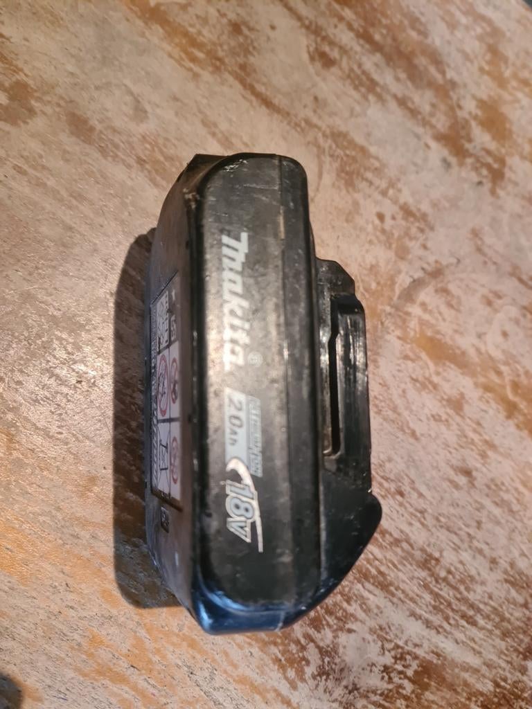 Makita batterij 18v 2.0ah, Enlèvement ou Envoi