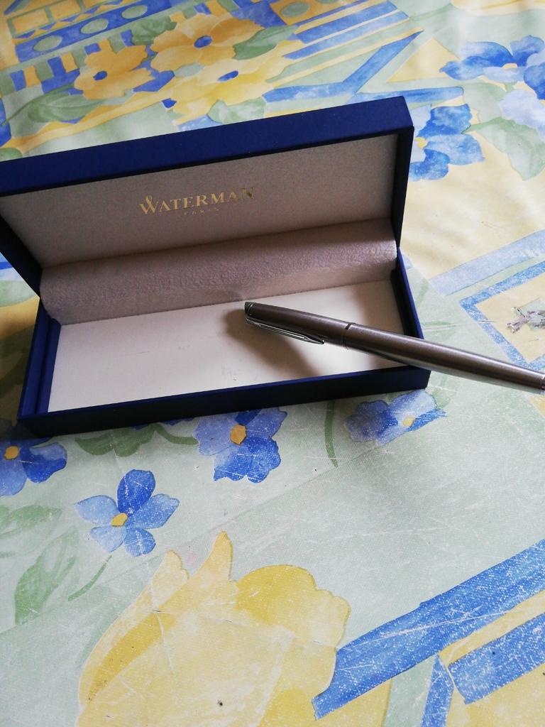 Stylo-plume Waterman. Argenté. Neuf., Ophalen of Verzenden, Zo goed als nieuw, Vulpen, Waterman