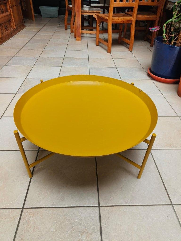 Salontafel mosterdgeel, Ophalen, Gebruikt, 50 tot 100 cm, Rond