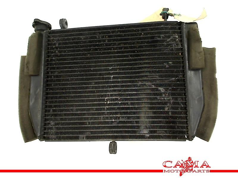 RADIATEUR YZF R6 1999-2002 (YZF-R6 5EB 5MT) (32118TOYO), Motoren, Dhr. S. di Majo, Gebruikt, Info@cama-motorparts.nl, P.J. Troelstraweg 8 8
3144 CX  MAASSLUIS, NL