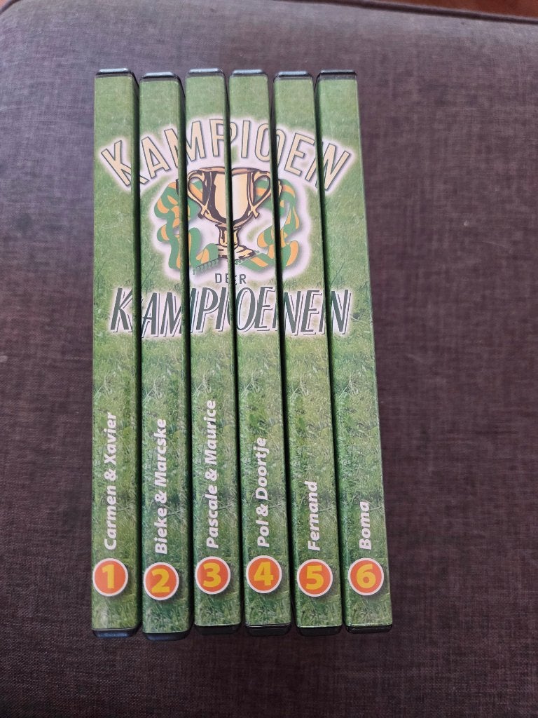 FC De Kampioenen DVDs, CD & DVD, DVD | TV & Séries télévisées, Enlèvement ou Envoi