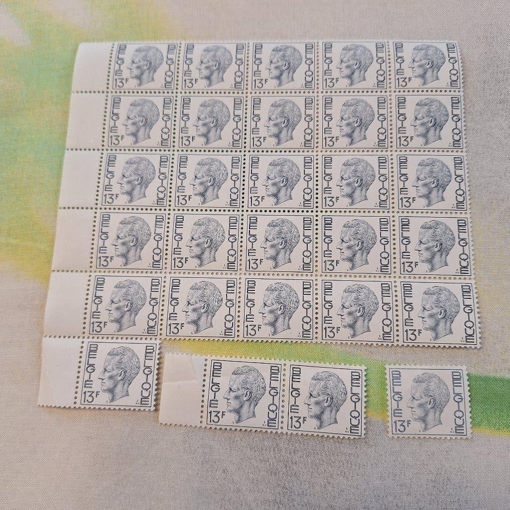 29 timbres roi Baudouin 13 F, Enlèvement ou Envoi, Non oblitéré, Maison royale