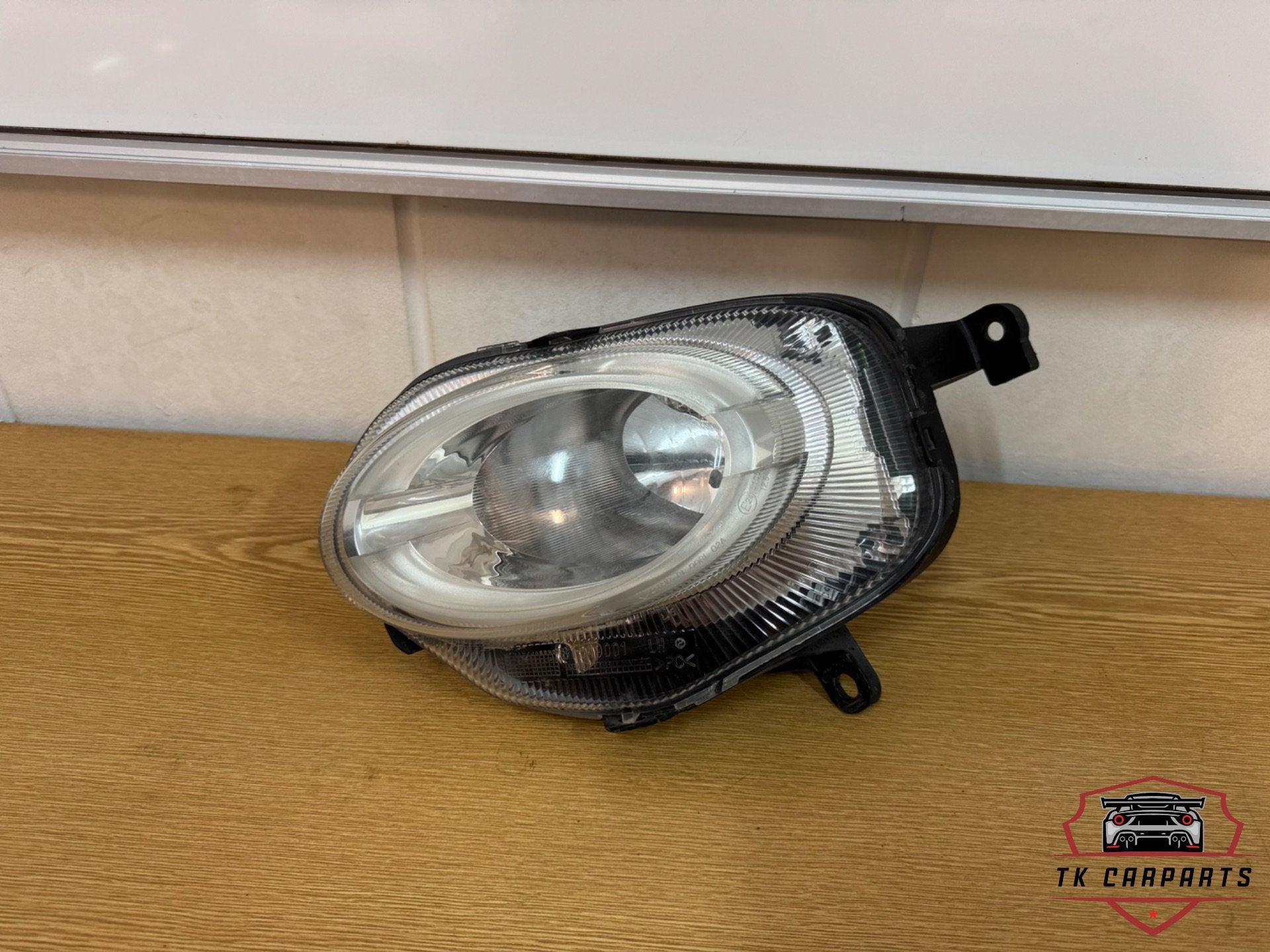 Phare avant gauche d'origine Fiat 500 81549001, Stellantis Europe S.p.A., Info@stellantis.com, Utilisé, Corso Giovanni Agnelli 200
10135  Turin, IT