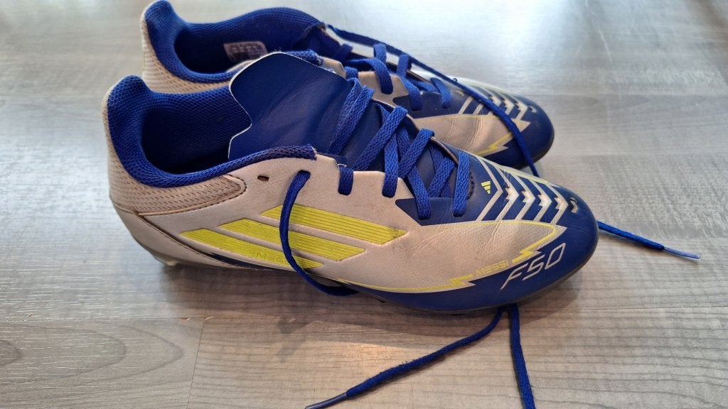 Voetbalschoen Adidas F50 Messi, Ophalen, Gebruikt, Schoenen