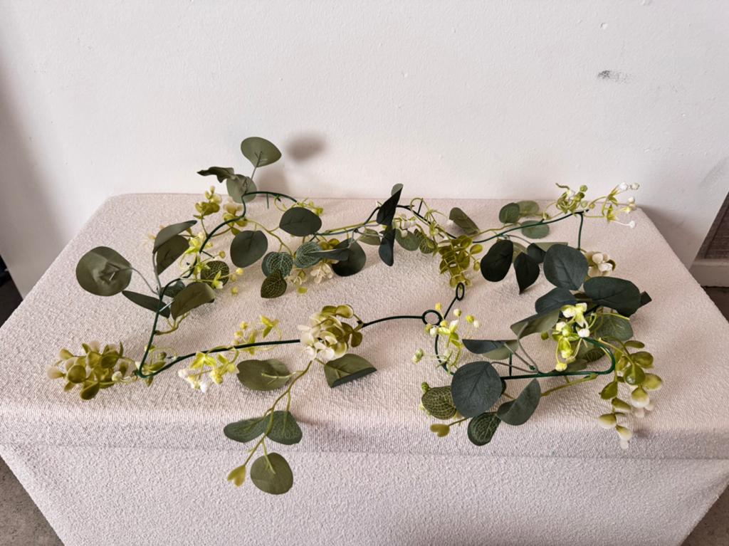 Kunstbloemen slinger / decoratie guirlande, Ophalen