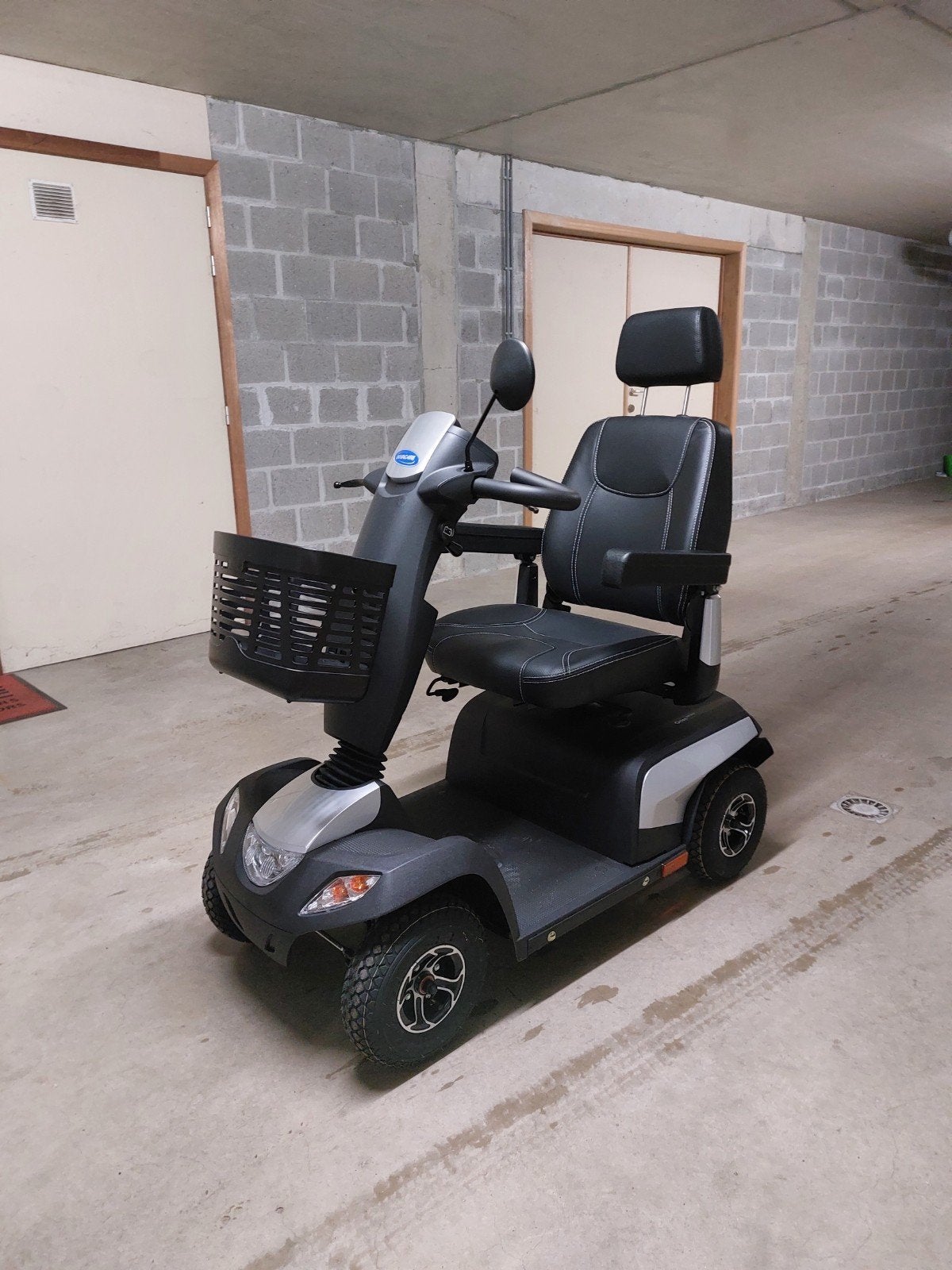 Scootmobiel Invacare Orion Metro, Diversen, Brommobielen en Scootmobielen, Ophalen, Invacare