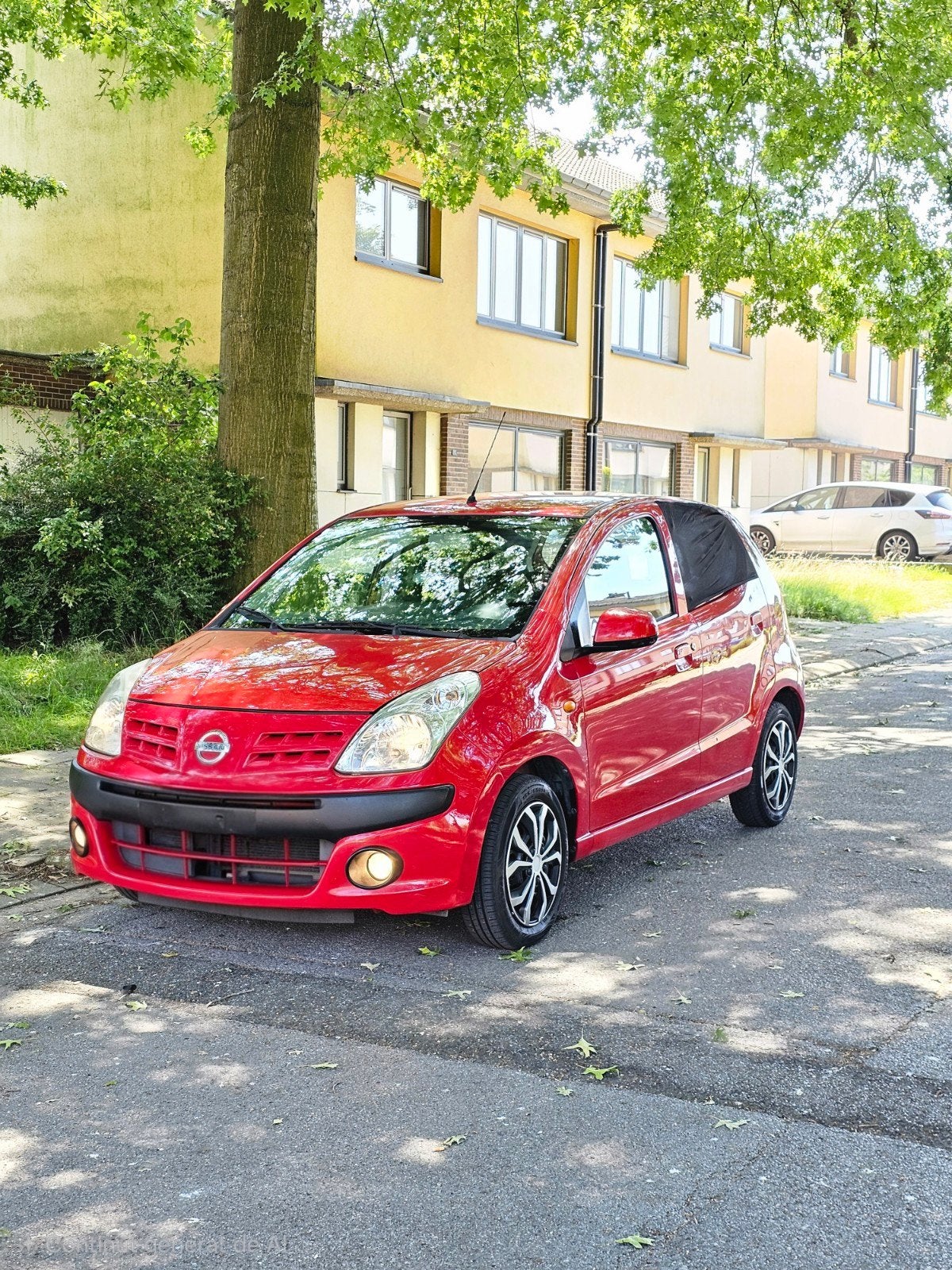 Climatisation Nissan Pixo 1.0 Petrol Euro 5 approuvée à la v, Autos, Nissan, Rouge, Euro 5, Achat, Boîte manuelle