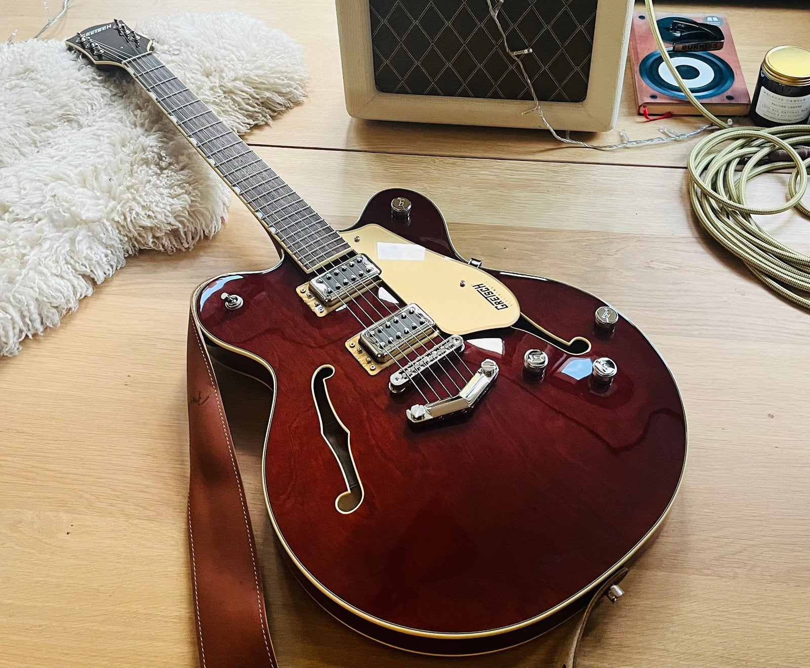 Gretsch G5622 Electromatic Aged Walnut (sans étuit), Muziek en Instrumenten, Ophalen, Zo goed als nieuw, Semi-solid body, Overige merken