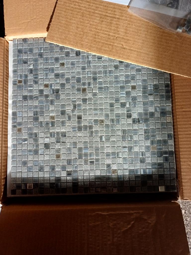 Mosaïque mix Silvère gray, colle, joint et profilé de finiti, Bricolage & Construction, Enlèvement