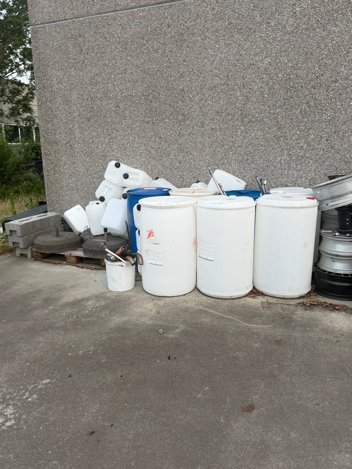200L biddon, Tuin en Terras, Ophalen, Zo goed als nieuw